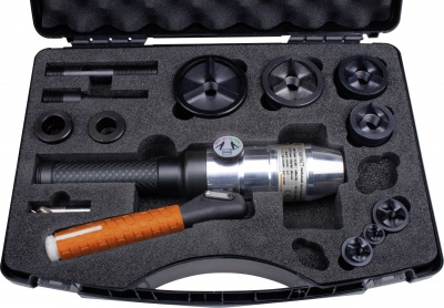 Iso or PG straight hydraulic hand pump and punch for steel