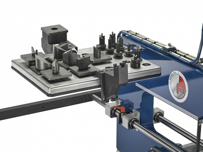 Range of punches for electrical panels, round and rectangular punches for standard steel, diameter from 3 mm to 92x92 mm