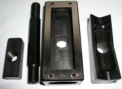 Tristar’ round steel punches